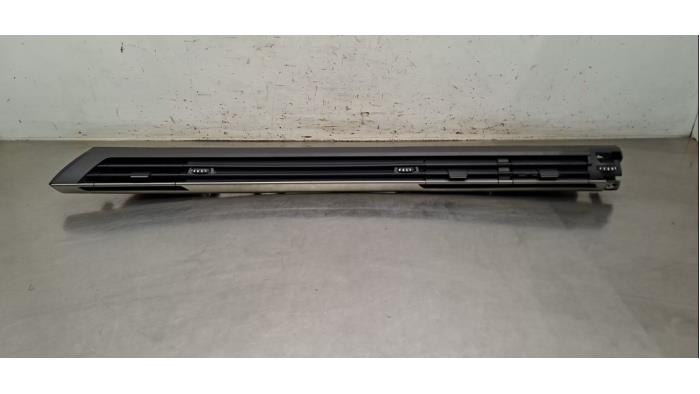 Grille aération tableau de bord Peugeot 408