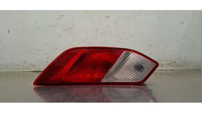 Feu antibrouillard arrière Peugeot 408