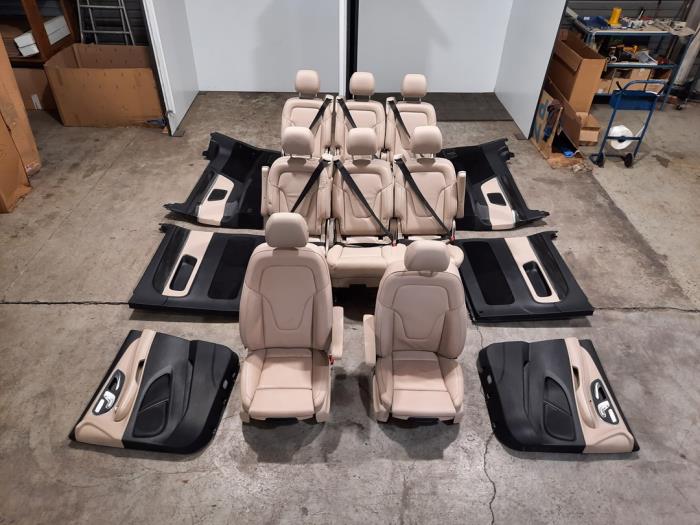 Kit revêtement (complet) Mercedes EQV