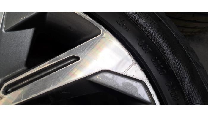 Kit jantes + pneumatiques Kia Stonic