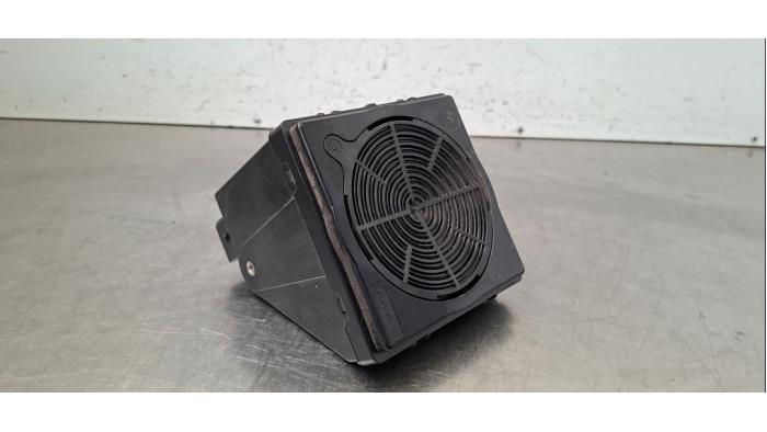 Haut-parleur VESS Audi Q4