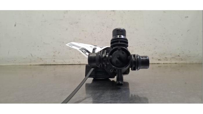 Robinet chauffage électrique Mercedes EQB