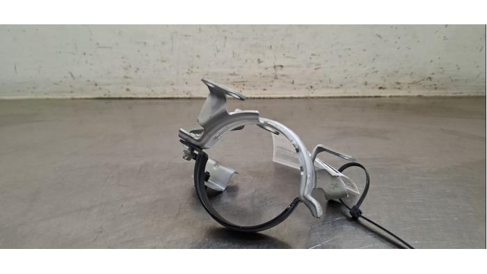 Support (divers) Mercedes EQB
