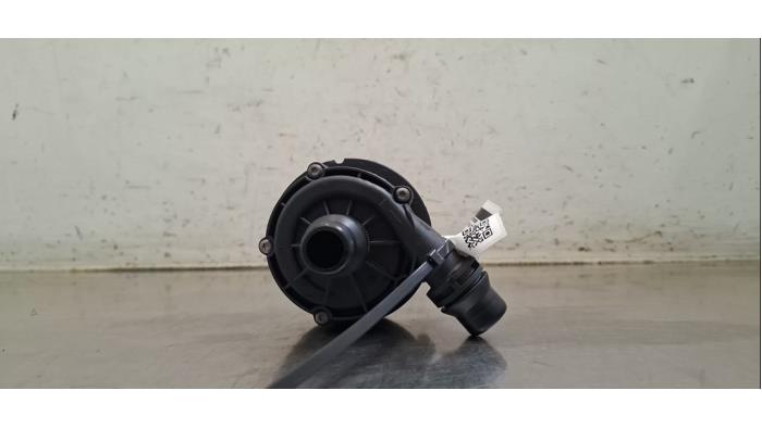 Pompe à eau supplémentaire Mercedes EQB