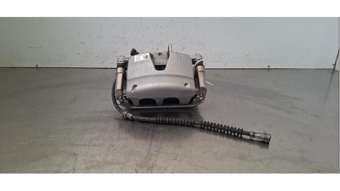 Etrier de frein (pince) avant gauche Audi Q4