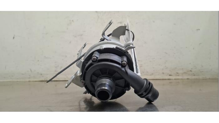 Pompe à eau supplémentaire Mercedes EQB
