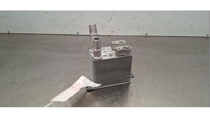 Gebruikte Airco Condensor Kia EV9 (MV1) 99.8 kWh Prijs € 199,65 Inclusief btw aangeboden door Autohandel Didier