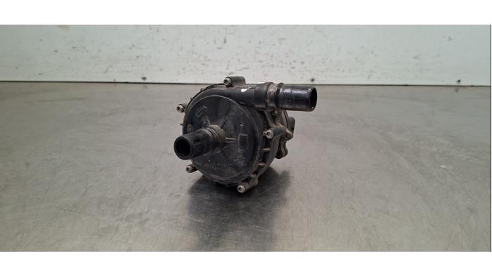 Pompe à eau supplémentaire Kia EV9