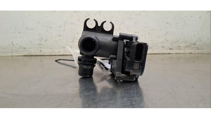 Robinet chauffage électrique Mercedes EQB
