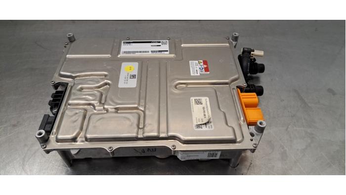 Chargeur de batterie Audi Q4