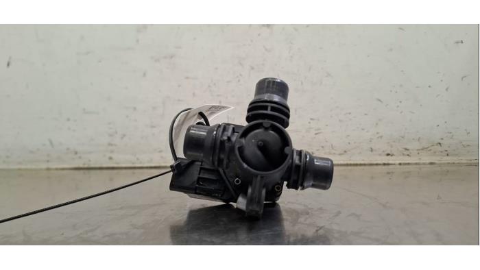 Robinet chauffage électrique Mercedes EQB