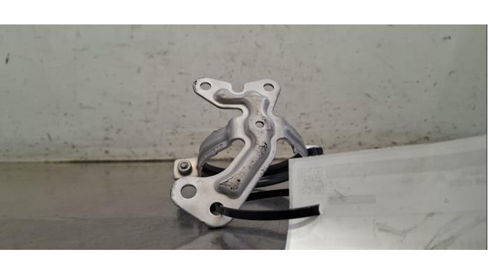 Support (divers) Mercedes EQB