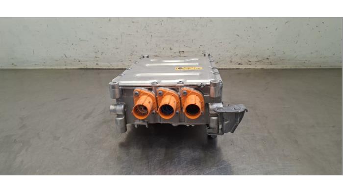 Convertisseur Mercedes EQB