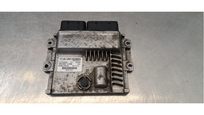 Ordinateur gestion moteur Peugeot Expert