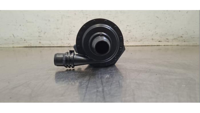 Pompe à eau supplémentaire Peugeot 3008