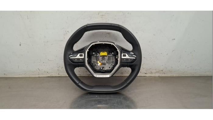 Volant Peugeot 2008