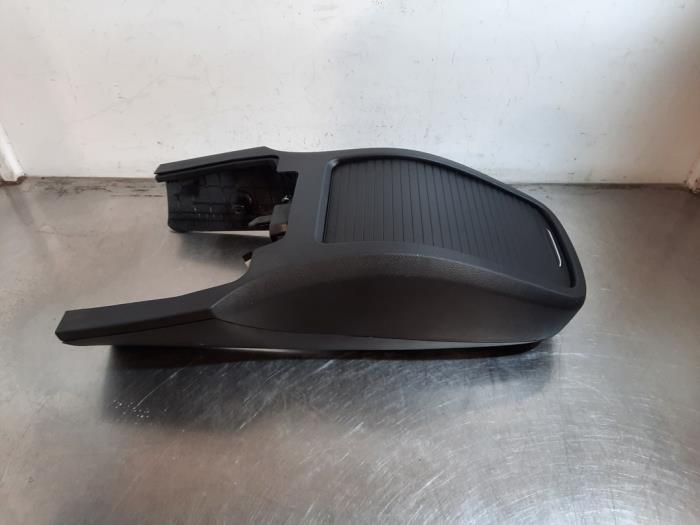 Console centrale Mercedes EQV