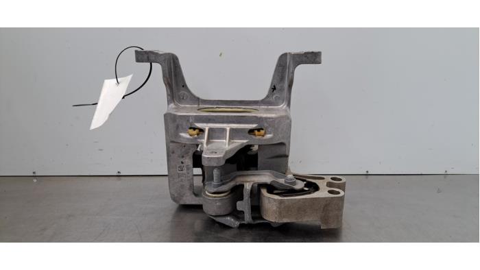 Support moteur Mercedes EQB