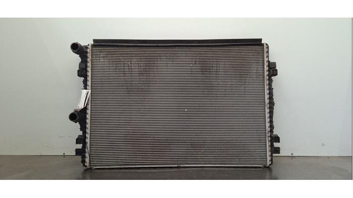 Gebruikte Radiateur Volkswagen Tiguan (AD1) 1.5 TSI 16V Evo BlueMotion Technology Prijs € 102,85 Inclusief btw aangeboden door Autohandel Didier