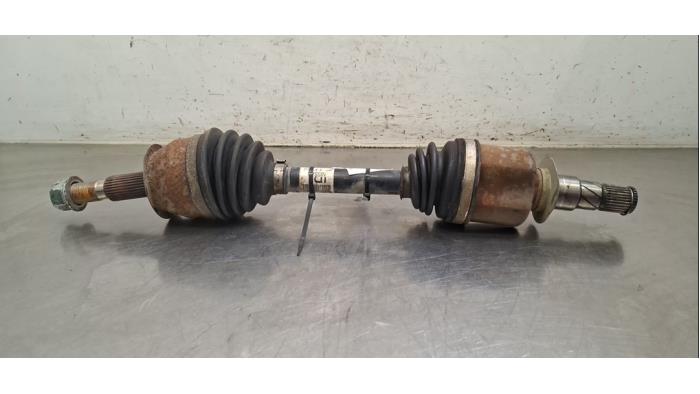 Gebruikte Steekas links-voor Nissan NP 300 Navara (D23) 2.3 dCi twinturbo 16V 4x4 Prijs € 459,80 Inclusief btw aangeboden door Autohandel Didier