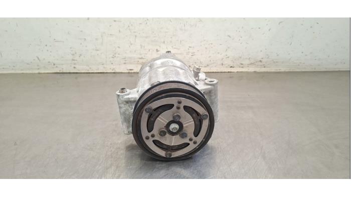 Gebruikte Aircopomp Ford Focus 4 1.0 Ti-VCT EcoBoost 12V 125 Prijs € 102,85 Inclusief btw aangeboden door Autohandel Didier