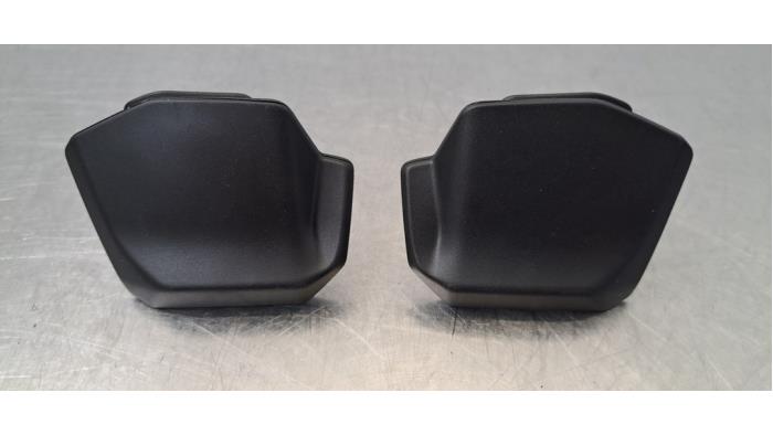 Kit manettes de commande Peugeot 5008