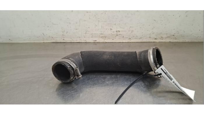 Gebruikte Intercooler Slang Audi RS Q8 4.0 V8 32V RS TFSI Mild Hybrid Quattro Prijs € 60,50 Inclusief btw aangeboden door Autohandel Didier