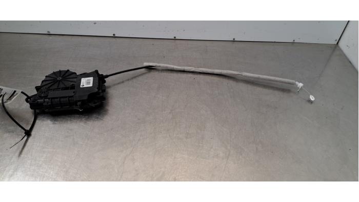 Moteur fermeture auxiliaire hayon BMW 3-Série