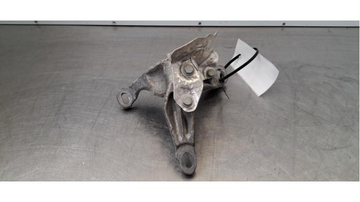 Support boîte de vitesse Audi RSQ8