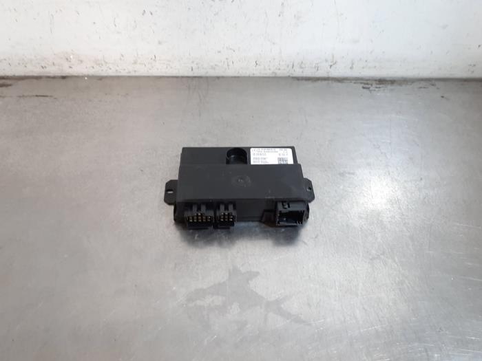 Ordinateur porte coulissante Mercedes EQV