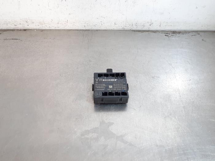 Module verrouillage central des portes Mercedes EQV
