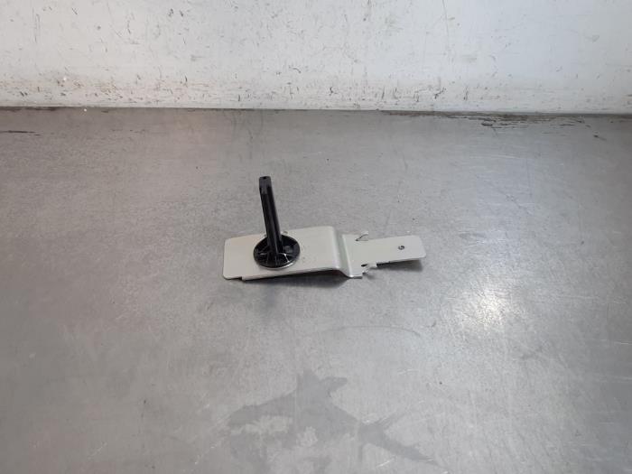 Antenne amplificateur Mercedes EQV