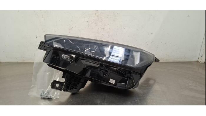 Phare gauche Peugeot 3008