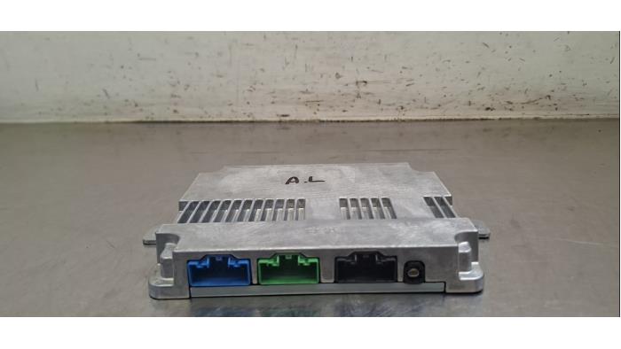 Amplificateur radio Peugeot 3008