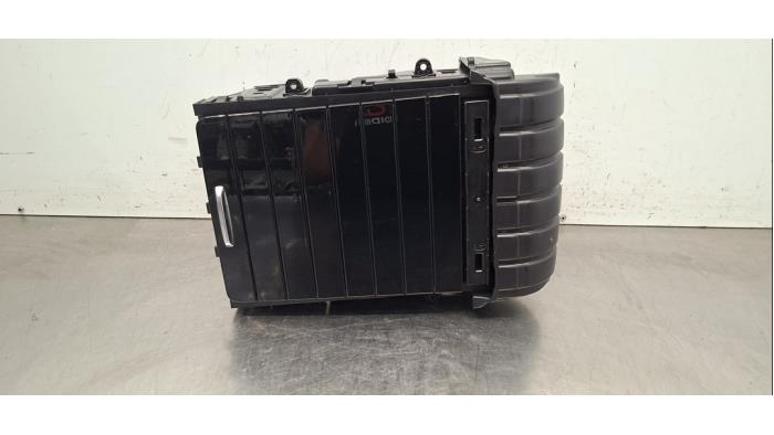 Compartiment de rangement Mercedes CLA
