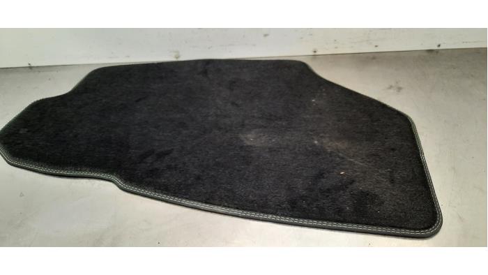 Kit tapis Peugeot 3008