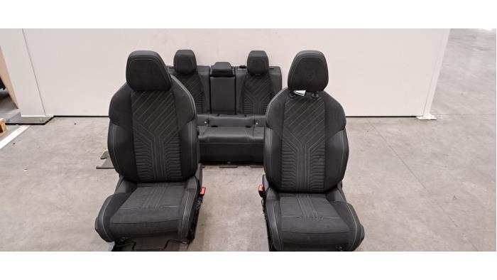 Kit revêtement (complet) Peugeot 3008