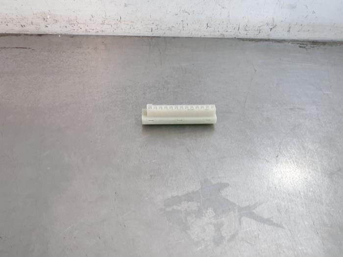 Fusible Mercedes EQV