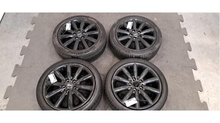Set of wheels + tyres Mini Cooper