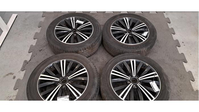 Kit jantes + pneumatiques Volkswagen Tiguan