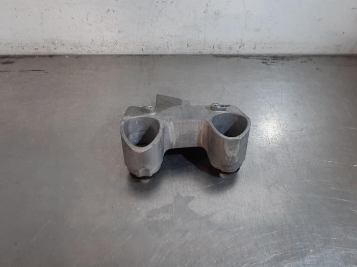 Support moteur Citroen C4