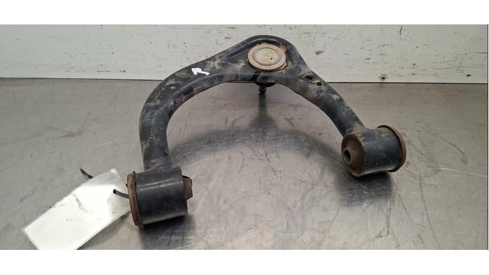 Bras de suspension avant droit Toyota Hilux