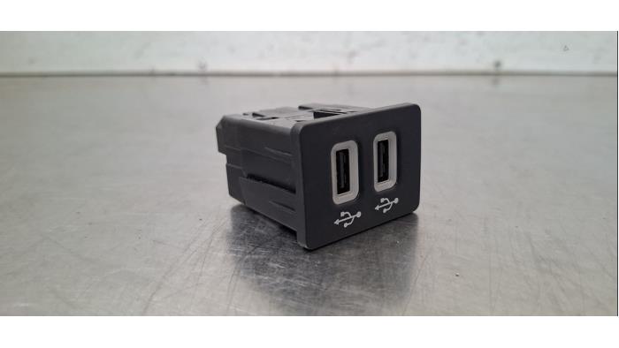 Prise USB Ford Focus