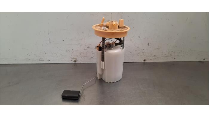 Gebruikte Tank element Pomp Ford Focus 4 1.0 Ti-VCT EcoBoost 12V 125 Prijs € 133,10 Inclusief btw aangeboden door Autohandel Didier