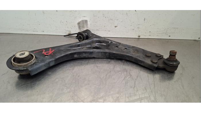 Bras de suspension avant droit Ford Focus