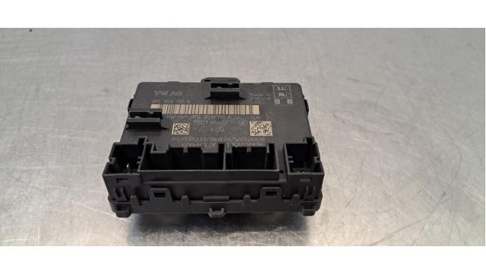 Module verrouillage central des portes Audi RSQ8