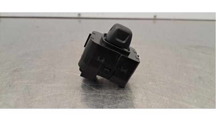 Commutateur réglage direction Audi RSQ8
