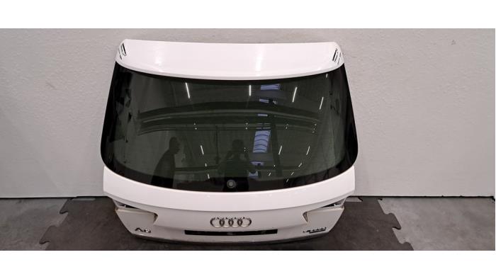 Hayon Audi A6