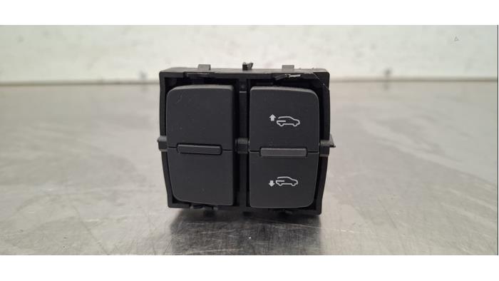Commutateur (divers) Audi RSQ8