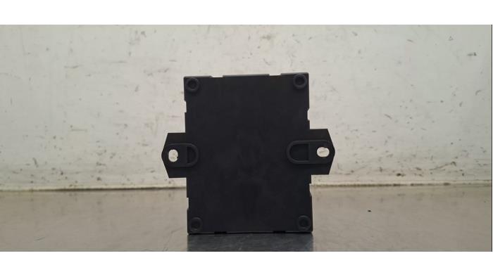 Module passage hayon Renault Austral